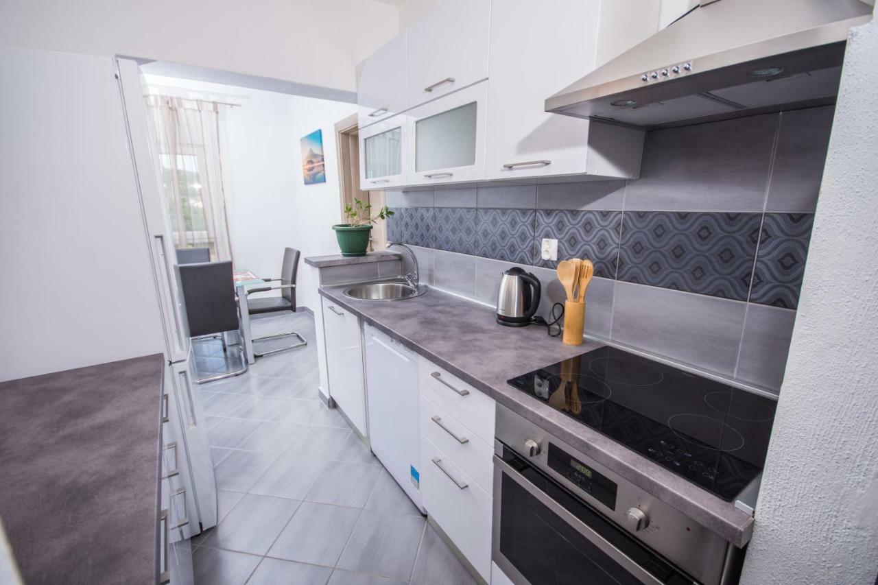 טרוגיר Aparment Jomarko מראה חיצוני תמונה